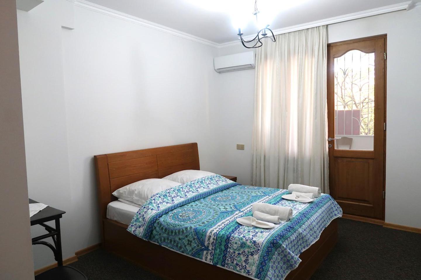 Guest House Merci Tbilisi ภายนอก รูปภาพ